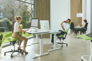 Office_oneUP_06